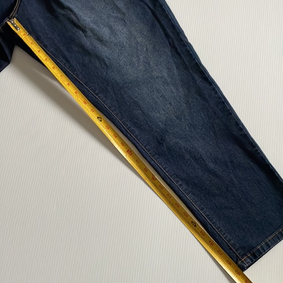 Hybrid & Company dark wash maternity jeans.  Size 3X - Picture 6 of 11